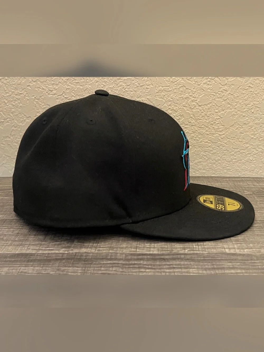 New Era Authentic Collection 59FIFTY Fitted Miami Marlins Hat Size-7 3/8